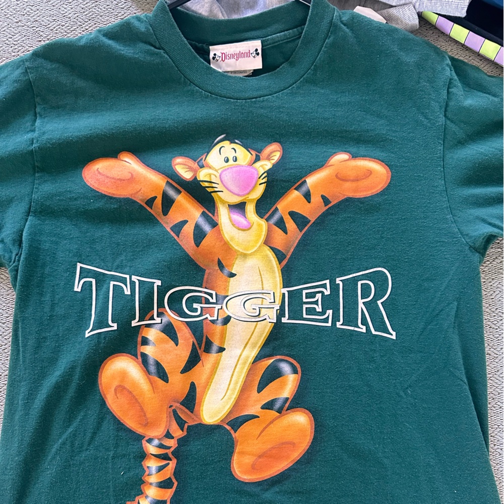 Perfect condition vintage tigger tshirt